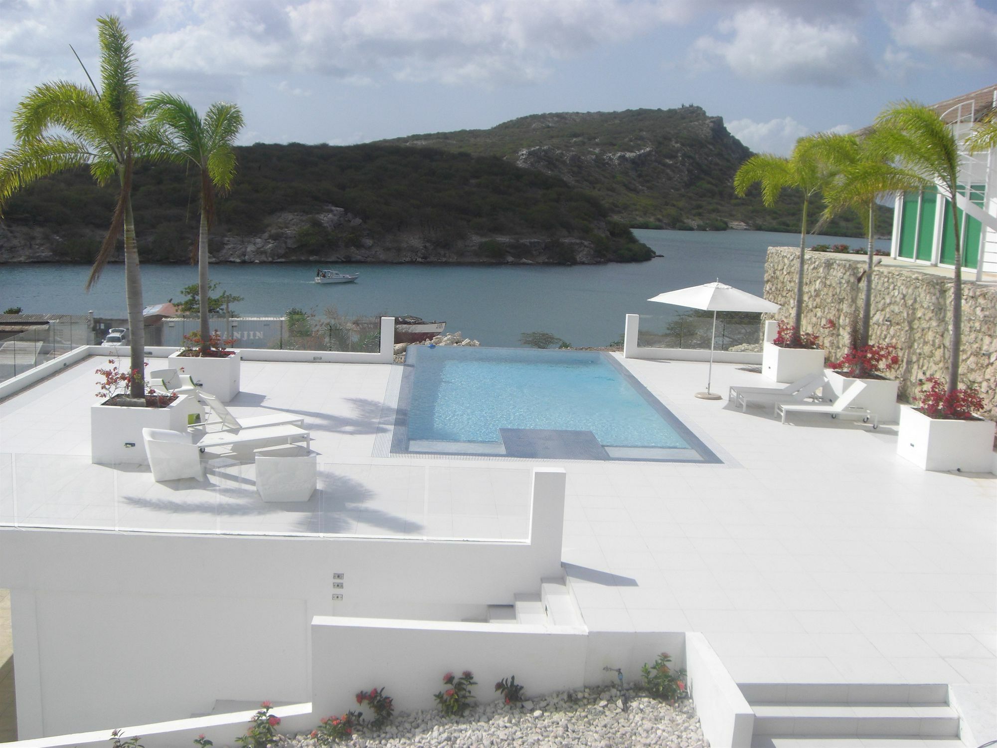 Piscadera Harbour Village Вилемстад Екстериор снимка