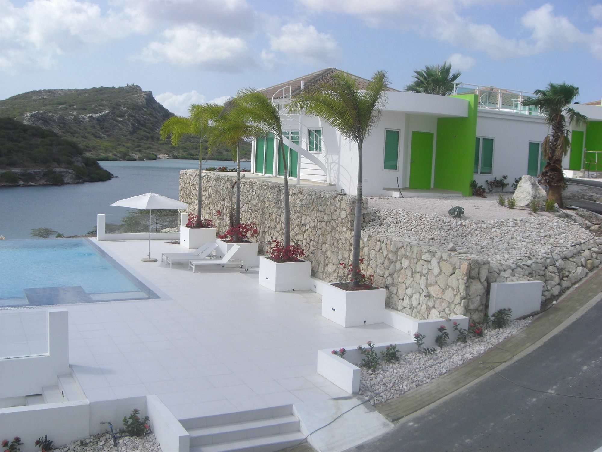 Piscadera Harbour Village Вилемстад Екстериор снимка